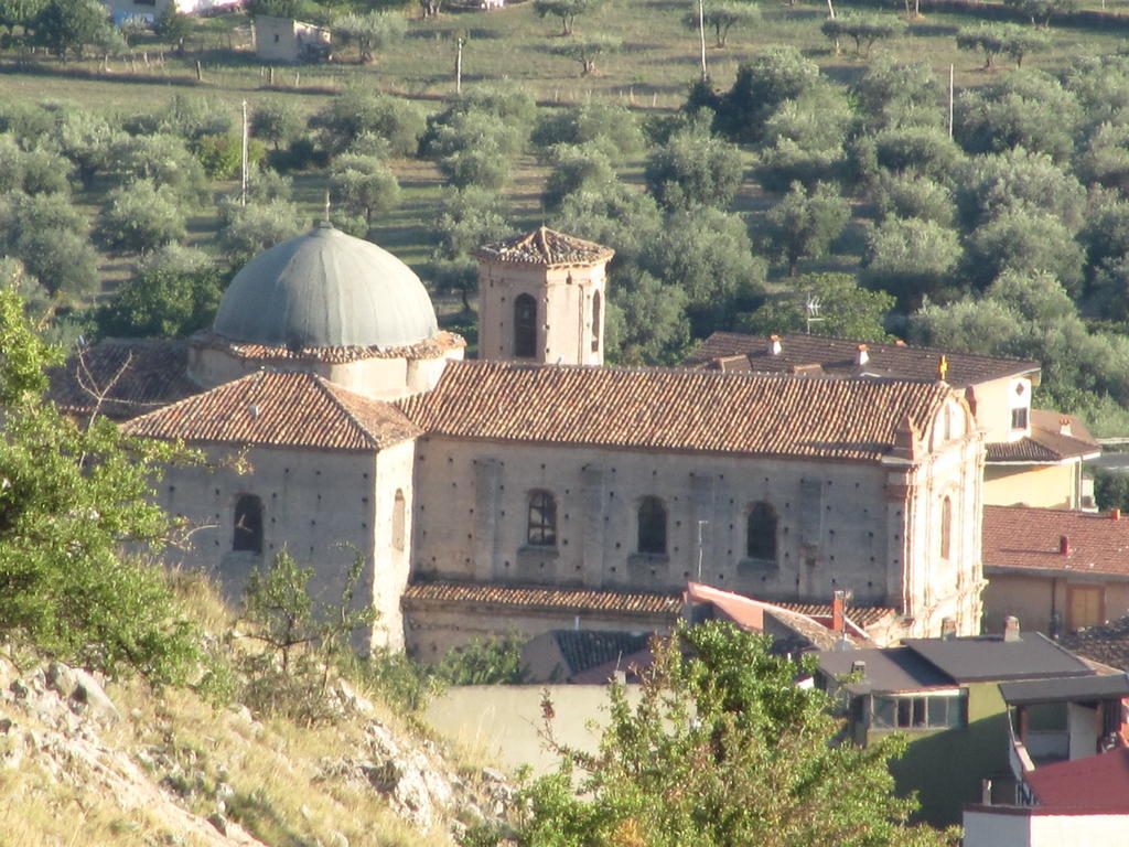 Bed and Breakfast Montagne Rocciose Frascineto Екстер'єр фото