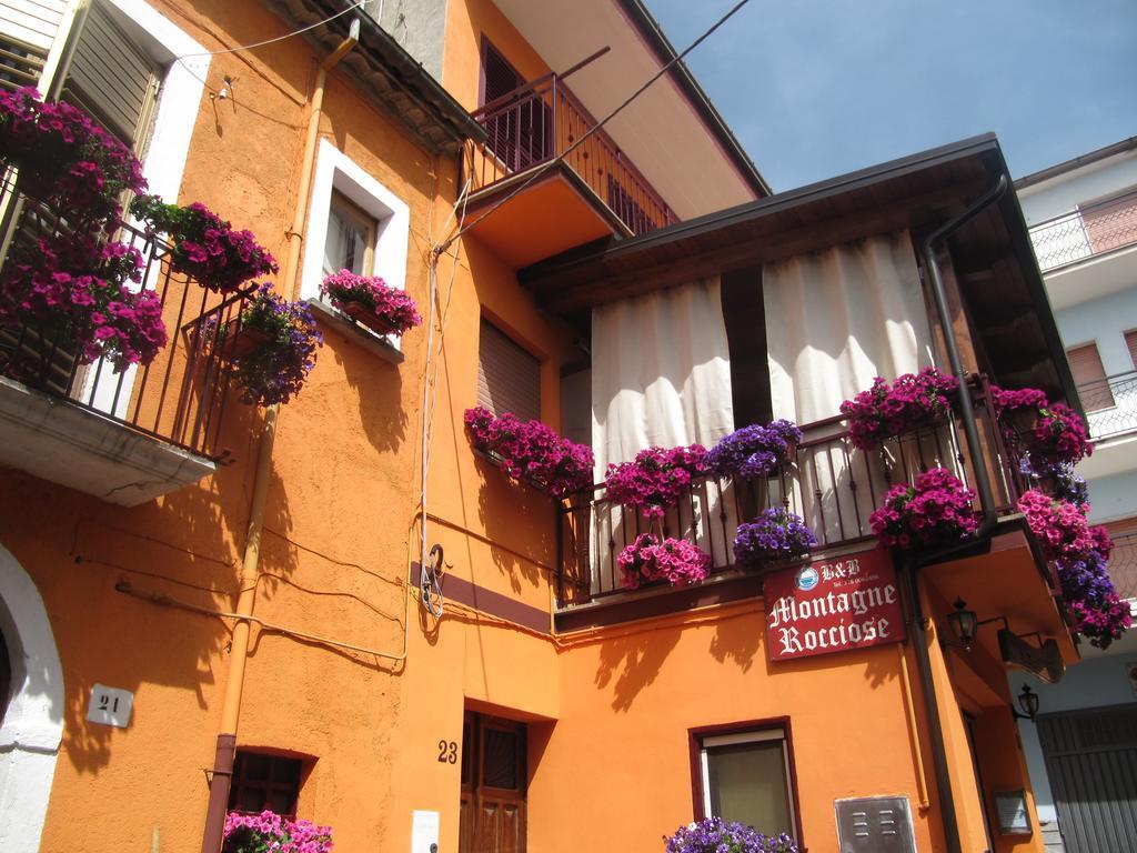 Bed and Breakfast Montagne Rocciose Frascineto Екстер'єр фото