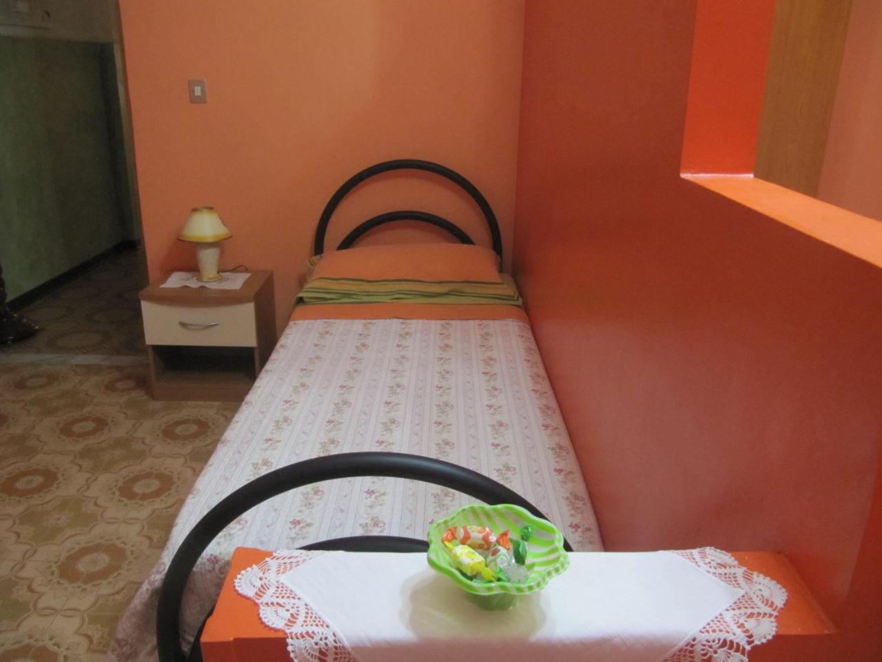 Bed and Breakfast Montagne Rocciose Frascineto Екстер'єр фото