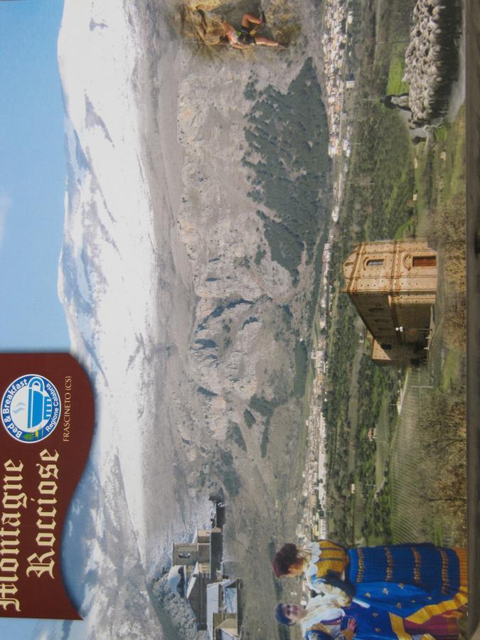 Bed and Breakfast Montagne Rocciose Frascineto Екстер'єр фото